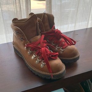 Danner Cascade Lt Hiking Boot